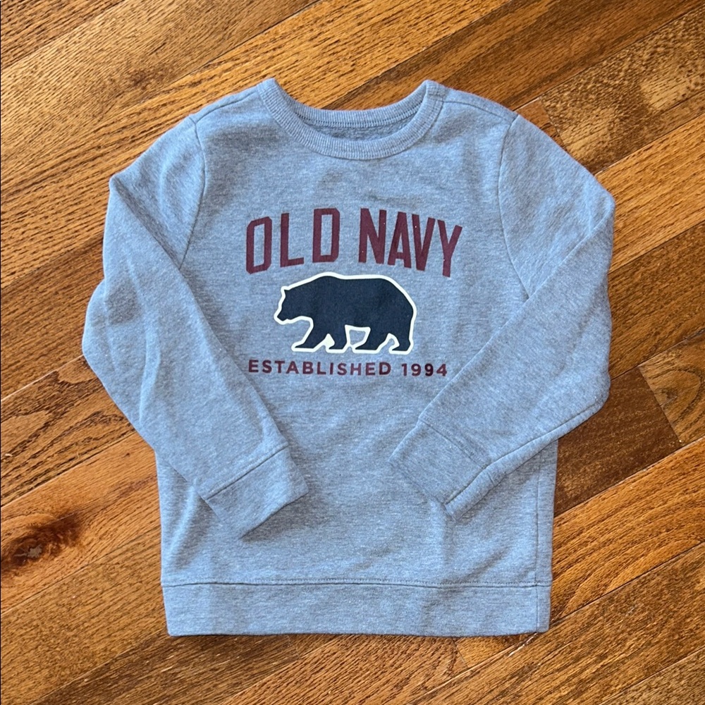 Old Navy Gray Bear Sweatshirt Size 5T